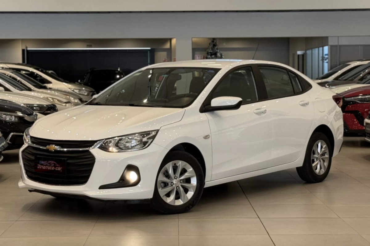  O IBV Auto registrou alta de 0,71% em março e acumulou aumento de 7,33% nos últimos 12 meses. 