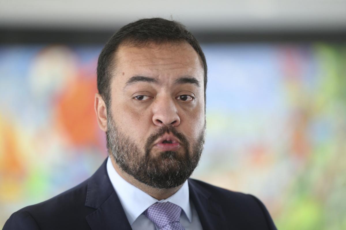 Ex-governador do Rio, Cláudio Castro (PL) é pré-candidato ao Senado