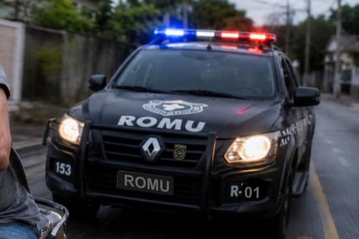  A prisão foi feita por guardas municipais em frente à casa dele