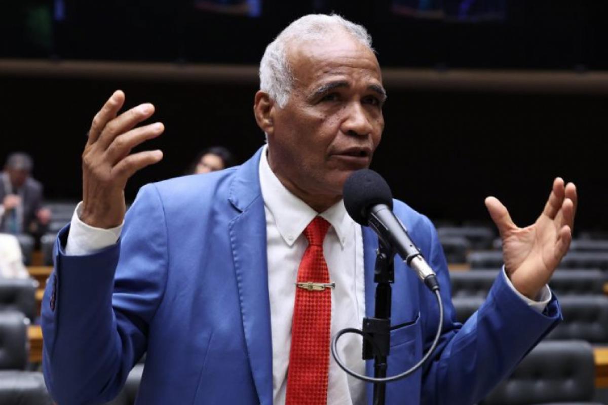 Deputado Pastor Sargento Isidório (Avante-BA), autor do projeto