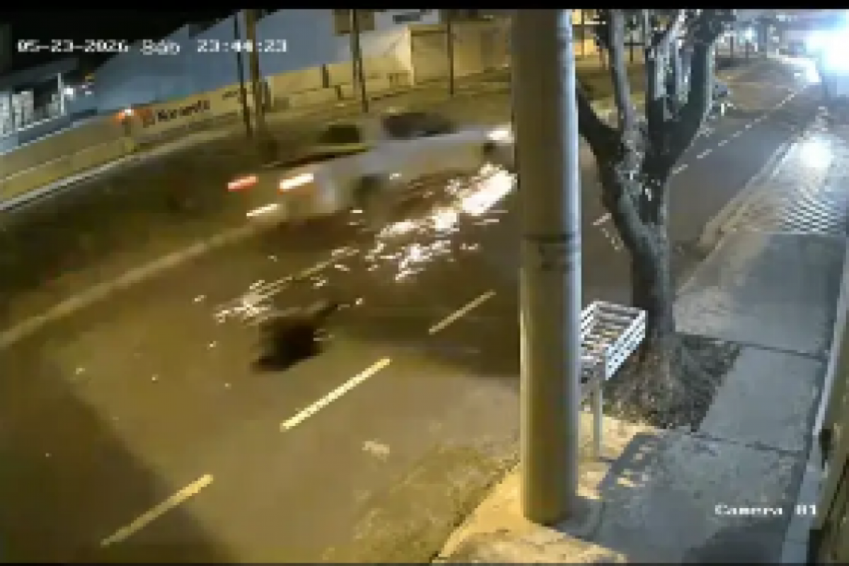 Vítima foi arrastada após impacto na região central da cidade
