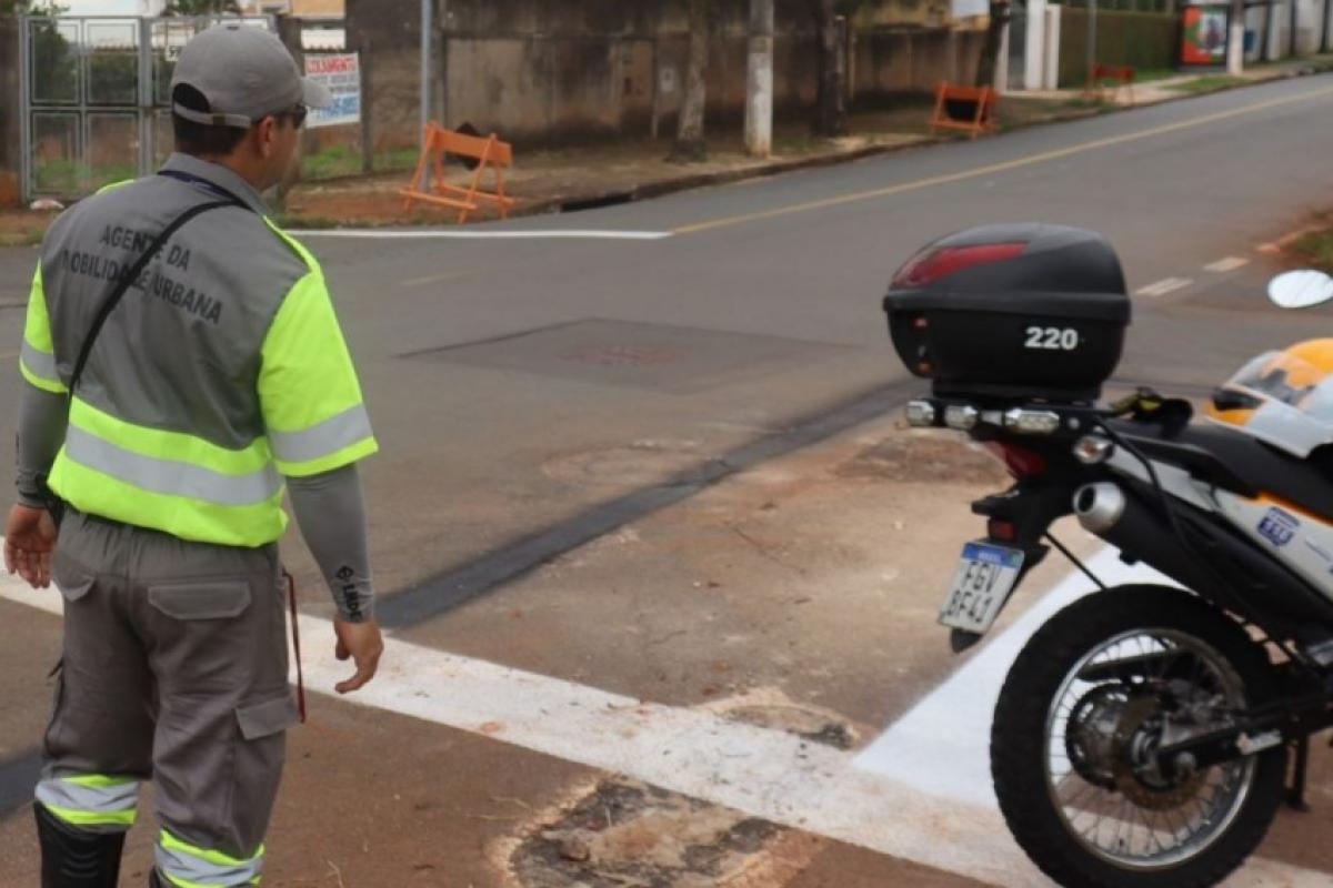 Interdição na Rua Visconde de Congonhas do Campo começa nesta terça e segue até 10 de julho para obras de drenagem.