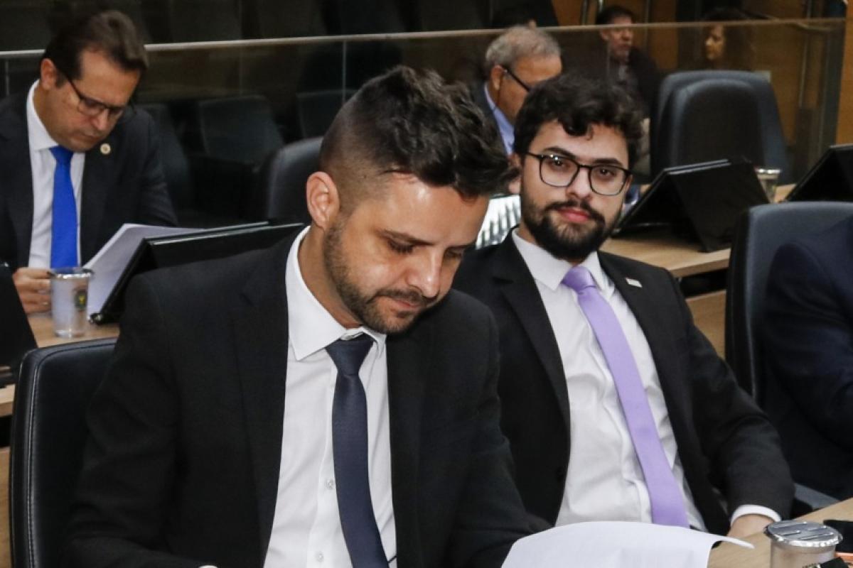 Apuração foi aberta após representação de Bene Lima e pode resultar em sanções como advertência ou suspensão temporária do mandato; Vini já enfrenta processo de cassação.