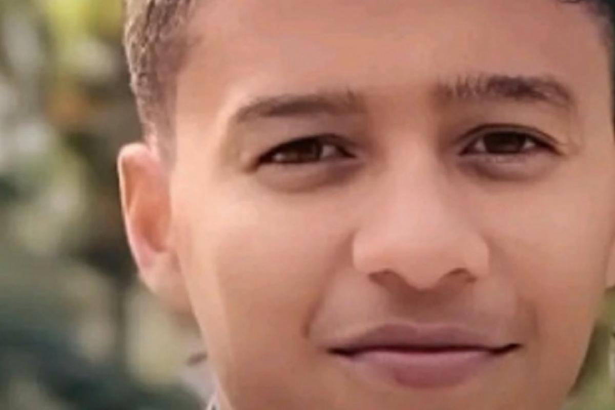 Jovem de 18 anos é morto e devorado por colegas de trabalho