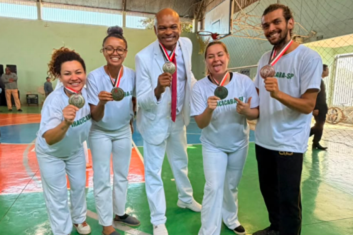 Piracicaba abriu a participação nos Jogos Regionais com título na capoeira feminina e já aparece entre as principais forças da competição.