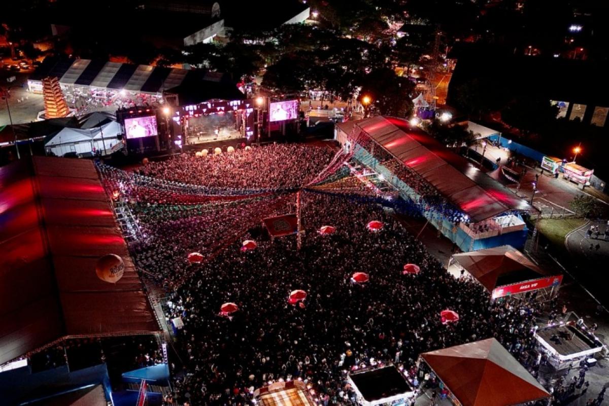 A promessa é de uma experiência que vai além dos shows nacionais
