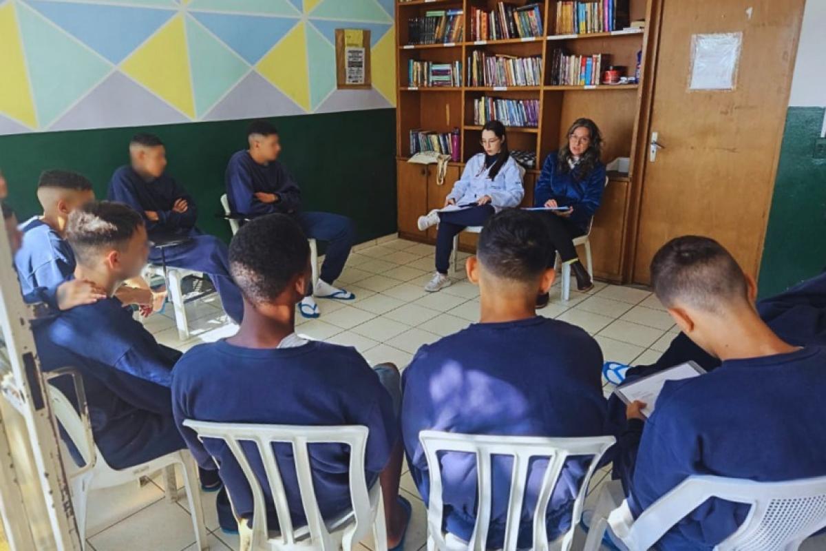Unidade de Semiliberdade da Fundação CASA atende 19 adolescentes em Jundiaí.