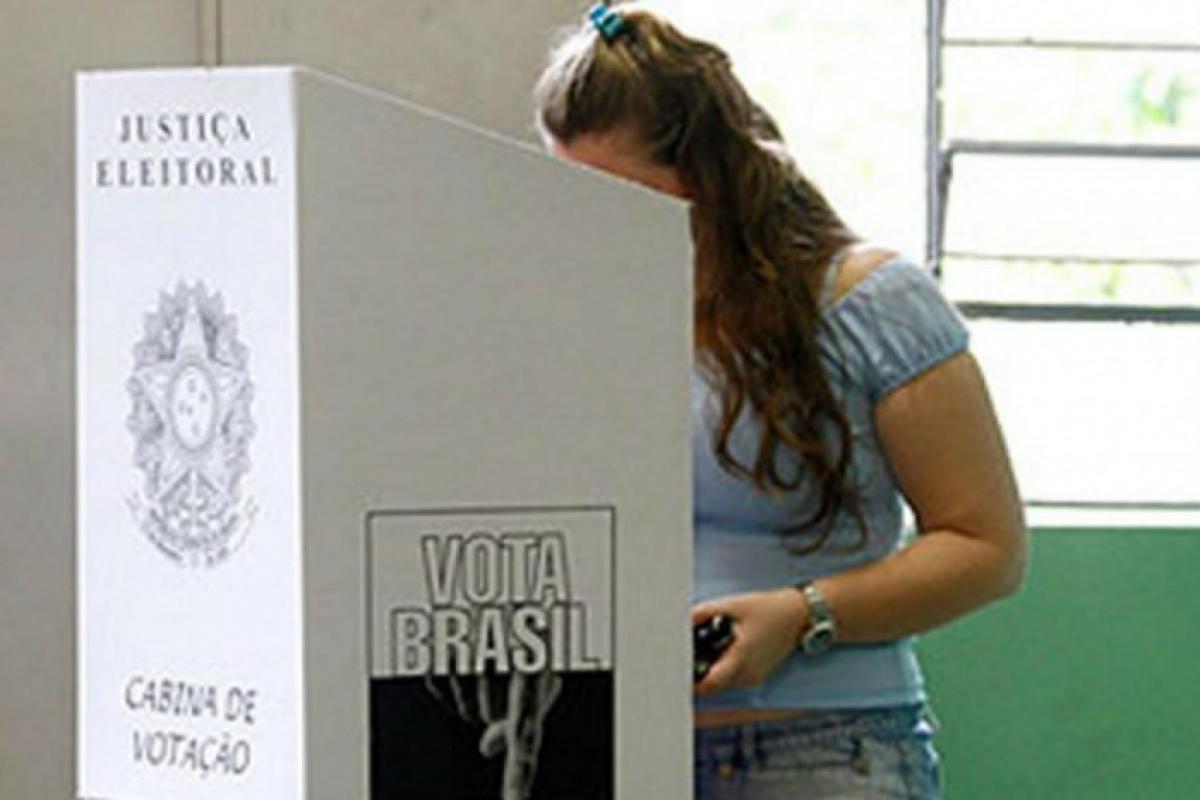 Mulheres são a maioria no eleitorado brasileiro, segundo TSE
