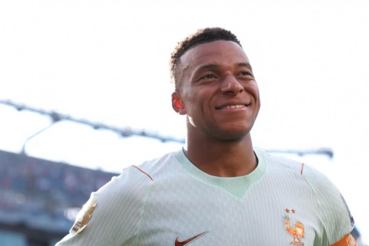 Kylian Mbappé está motivado pela briga com Lionel Messi pela artilharia do Mundial