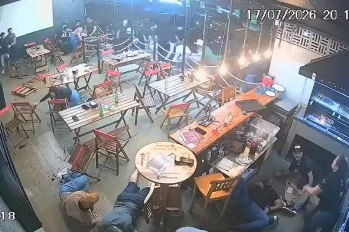 Ataque a bar foi registrado por câmeras de segurança