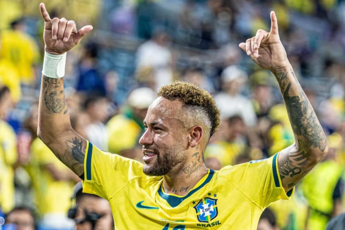 A partida mais cara foi Brasil x Escócia, talvez por ter ocorrido em Miami; foi também a estreia de Neymar
