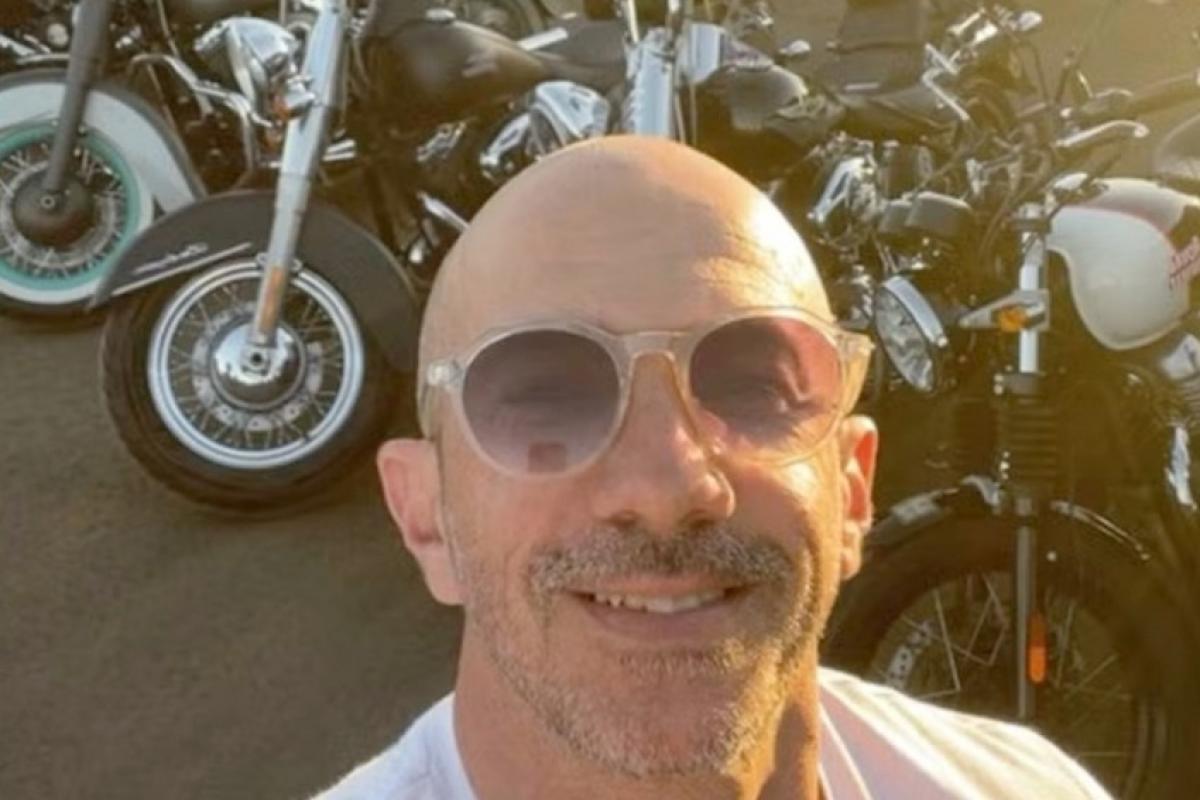 O motociclista Rodrigo Caetano morreu na rodovia. 