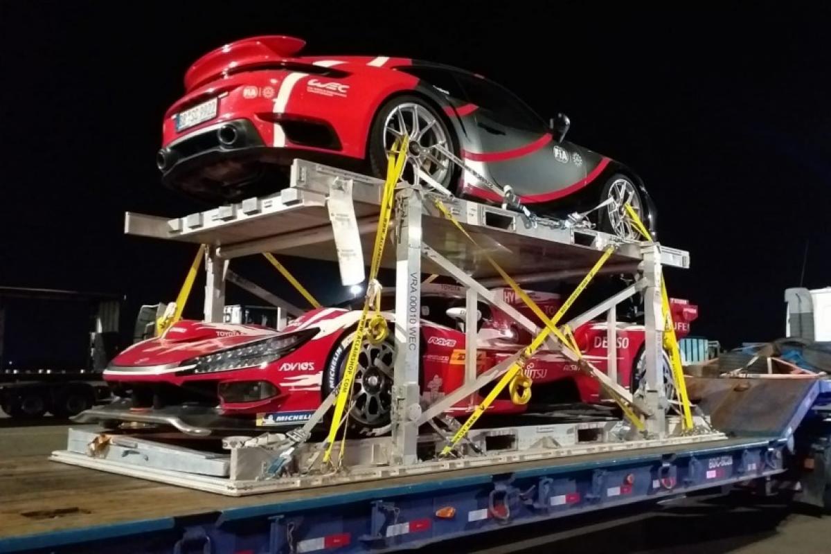 Aeroporto recebeu cinco voos cargueiros com carros, peças e estruturas da etapa do World Endurance Championship que será realizada em Interlagos