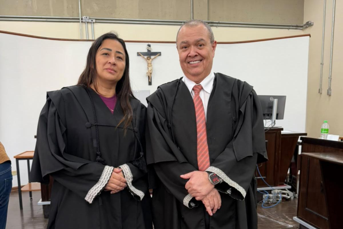 Os advogados Keilla Dias Takahashi e Jeronimo Junior, responsáveis pela defesa durante o julgamento no Tribunal do Júri de Birigui