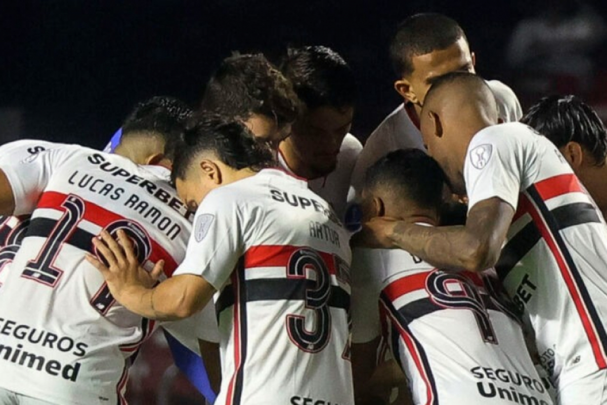 São Paulo pegará o Bolívar