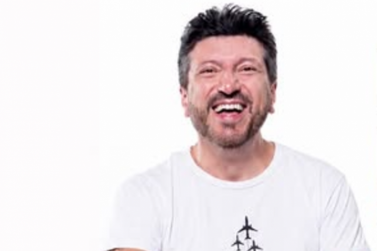 Lito Sousa descobre que tem doença rara, incurável e fatal.