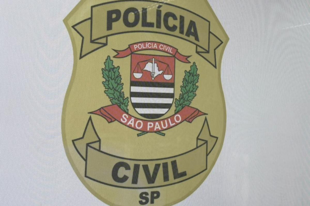 Após perceber que poderia ter sido vítima de uma fraude, ela procurou a polícia e apresentou comprovantes das transferências