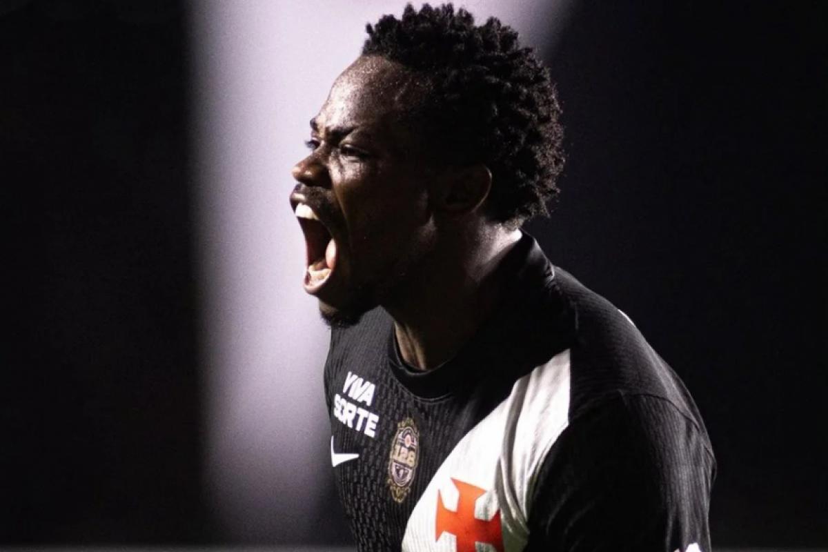Andrés Gómez fez o único gol da partida, aos 13 minutos do segundo tempo