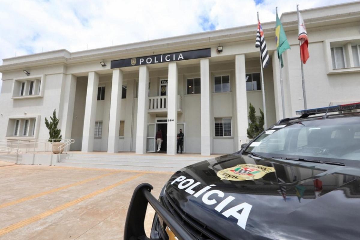 Abordagens ocorreram no Centro da cidade durante patrulhamento da Força Tática