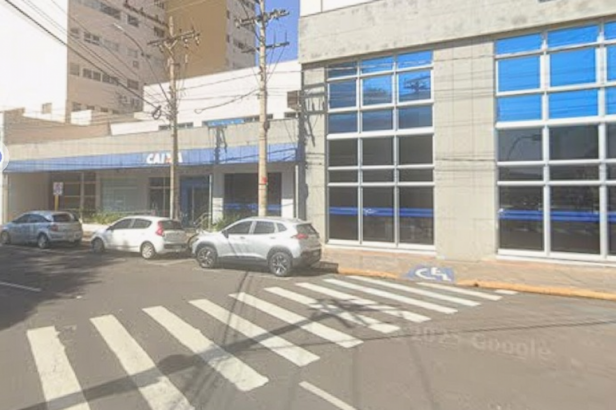 Bancos privados devem abrir uma hora mais tarde nesta quinta-feira (20)