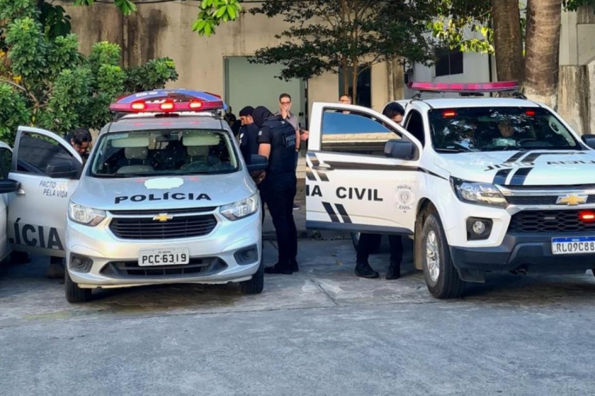 Nos dois casos, relata a advogada, o estupro aconteceu dentro de sala de aula, durante o intervalo.