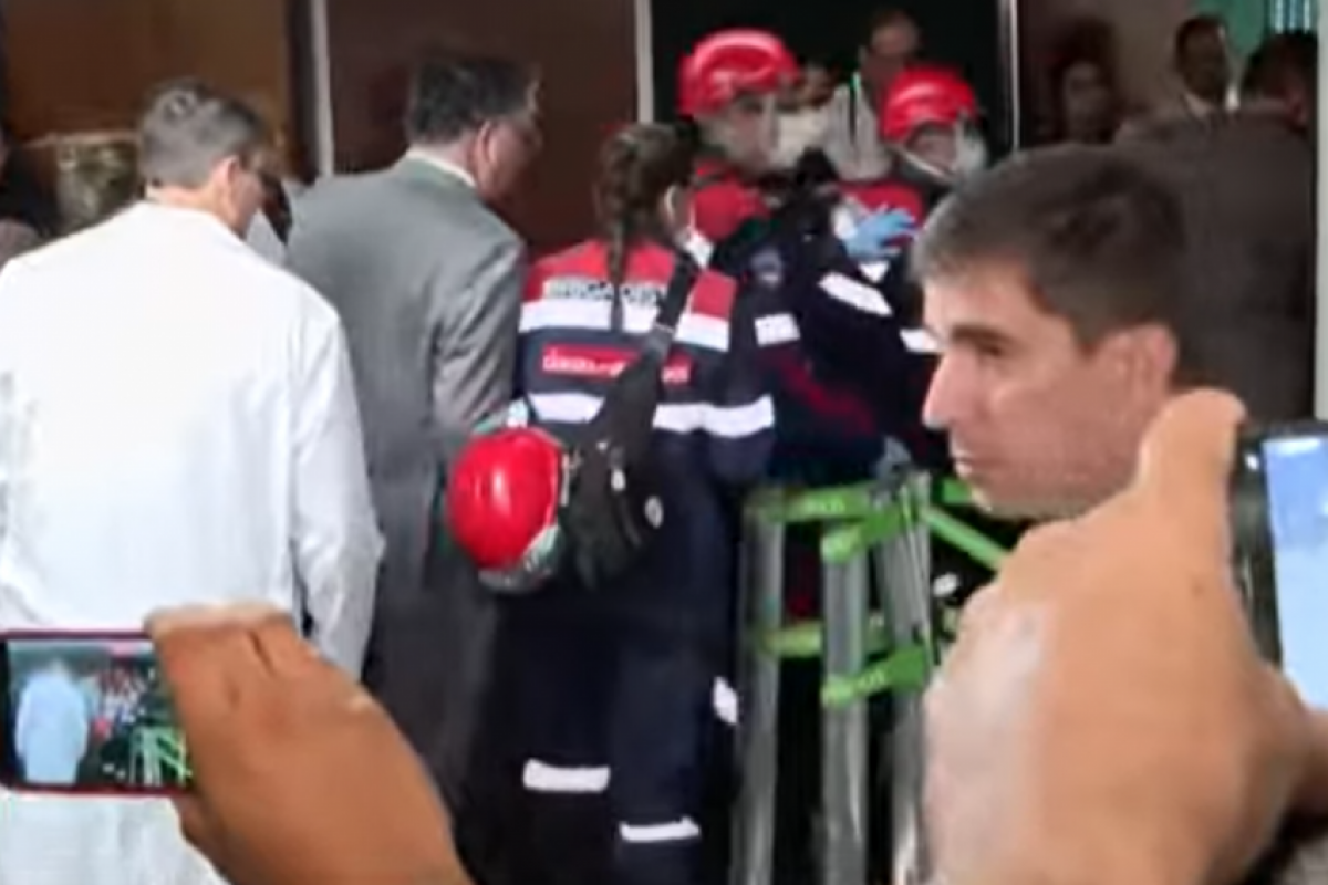 Uczai foi socorrido e levado ao Hospital DF Star, em Brasília, onde foi submetido a exames que apontaram o AVC isquêmico no cerebelo esquerdo.