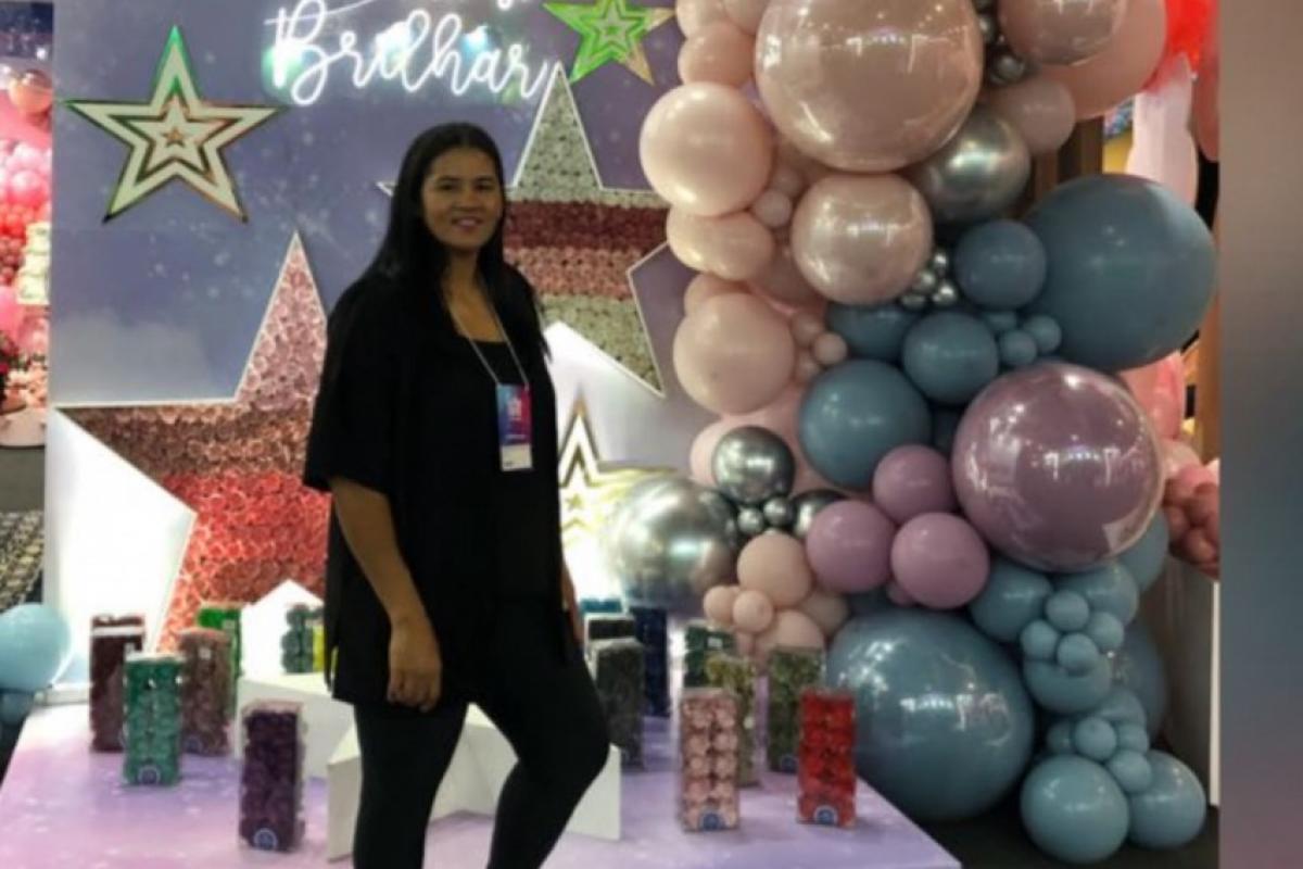 Katiane Siqueira comercializa de 70 a 75 kits de decoração por mês 