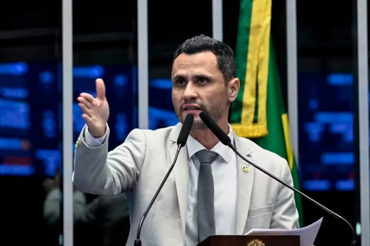 Cleitinho Azevedo (Republicanos), líder em todos os cenários de intenção de voto para o Governo de Minas Gerais