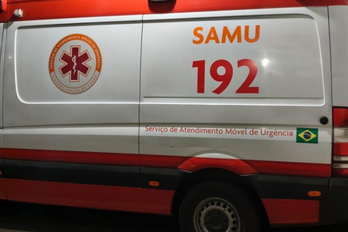 O Samu foi acionado depois que homem foi localizado caído ao solo