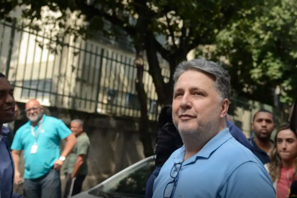Garotinho obteve 274.411 votos, o que representa 3,17% da preferência dos eleitores. Ruas teve 49,27% e Paes, 42,76%.