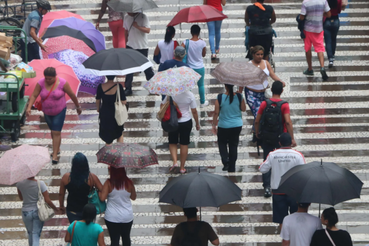 A elevada nebulosidade, principalmente na quinta-feira, deverá manter as temperaturas mais amenas