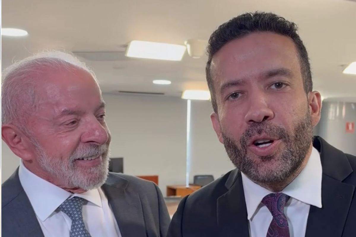 'Se a gente conseguir colocar 5 milhões de pessoas, ele vai comprar um aparelho', afirmou Janones na gravação.