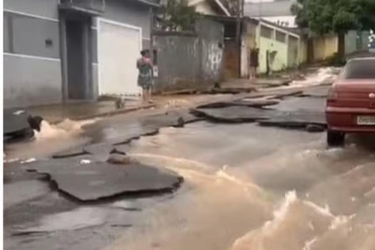 Em Cosmópolis, na região de Campinas, o temporal deixou 12 pessoas desalojadas