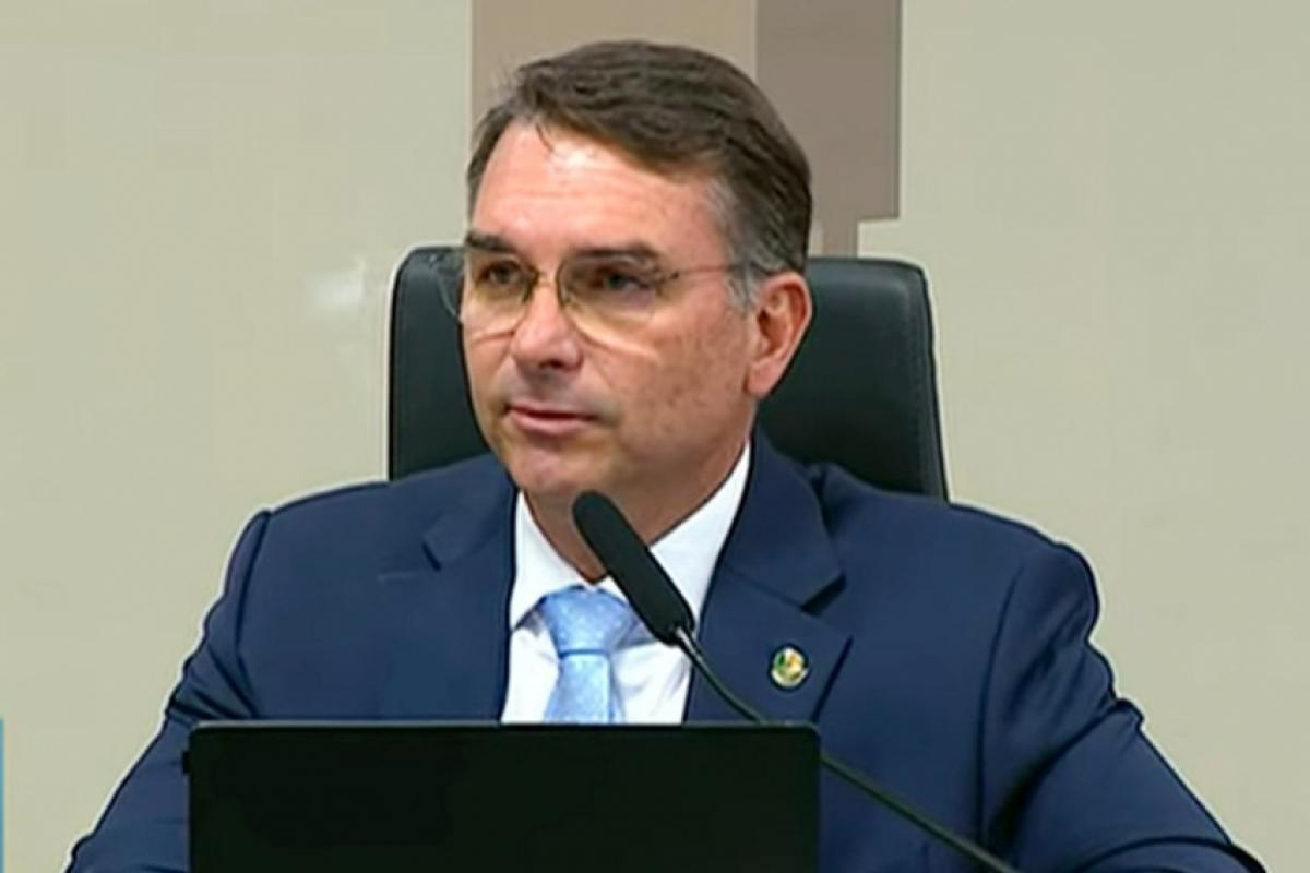 O presidenciável do PL afirmou que o país não vive uma democracia plena e que 'o Brasil tem que voltar ao normal, apenas isso'.