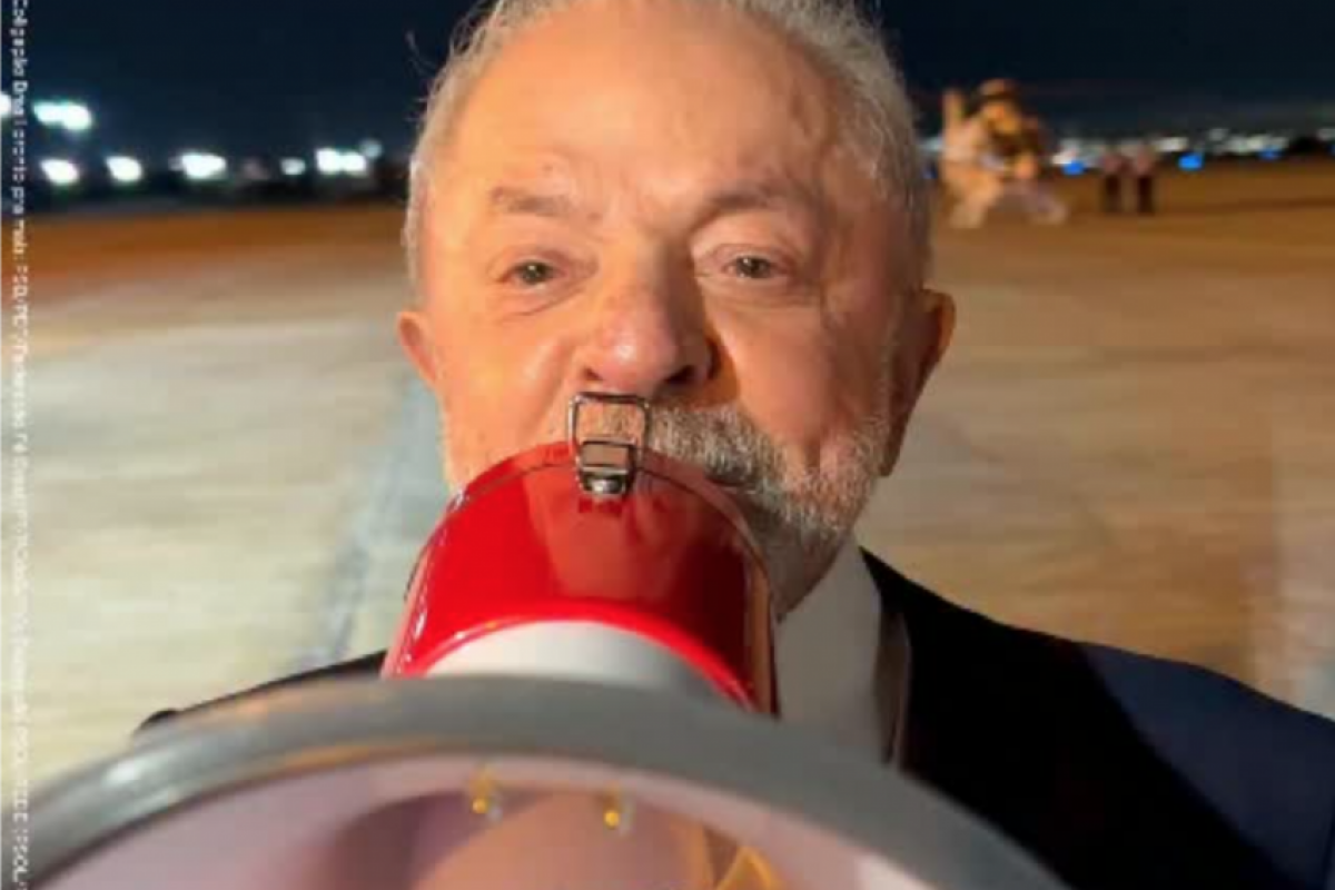 Segundo a estimativa da campanha de Lula, 1,3 milhão de pessoas deixaram de ver os anúncios por causa da restrição.