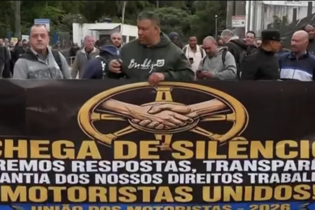 Os trabalhadores cobram da prefeitura e da SPTrans a apresentação de documentos sobre a situação dos depósitos do FGTS.