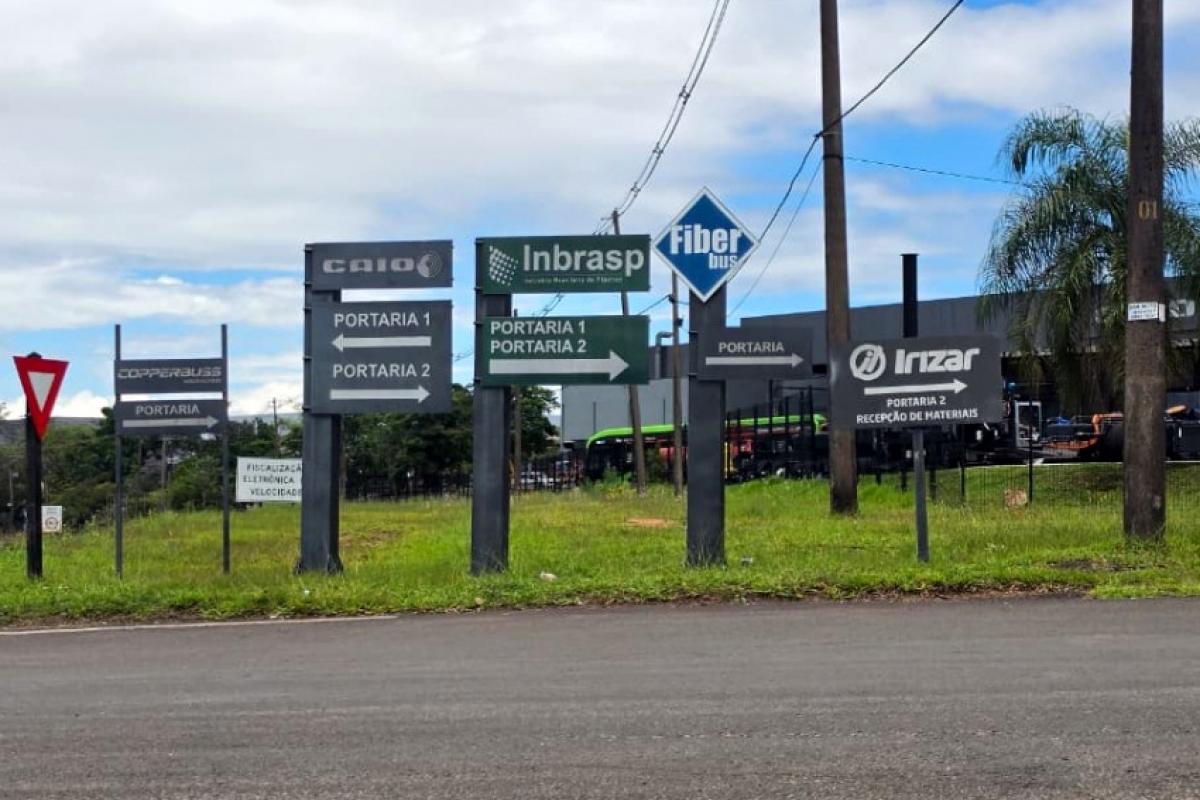 Obras bloqueiam acesso pela rondon às empresas industriais.